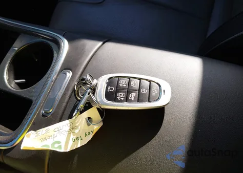 2022 Hyundai Santa Fe Limited z USA, uszkodzony, nr VIN 5NMS4DAL1NH392782